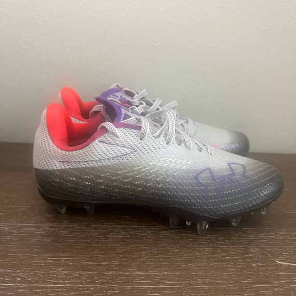 Under Armour Women’s Blur Smoke MC Football Cleats - Picture 1 of 7